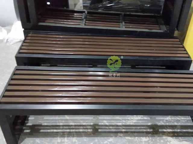 無靠背園林椅